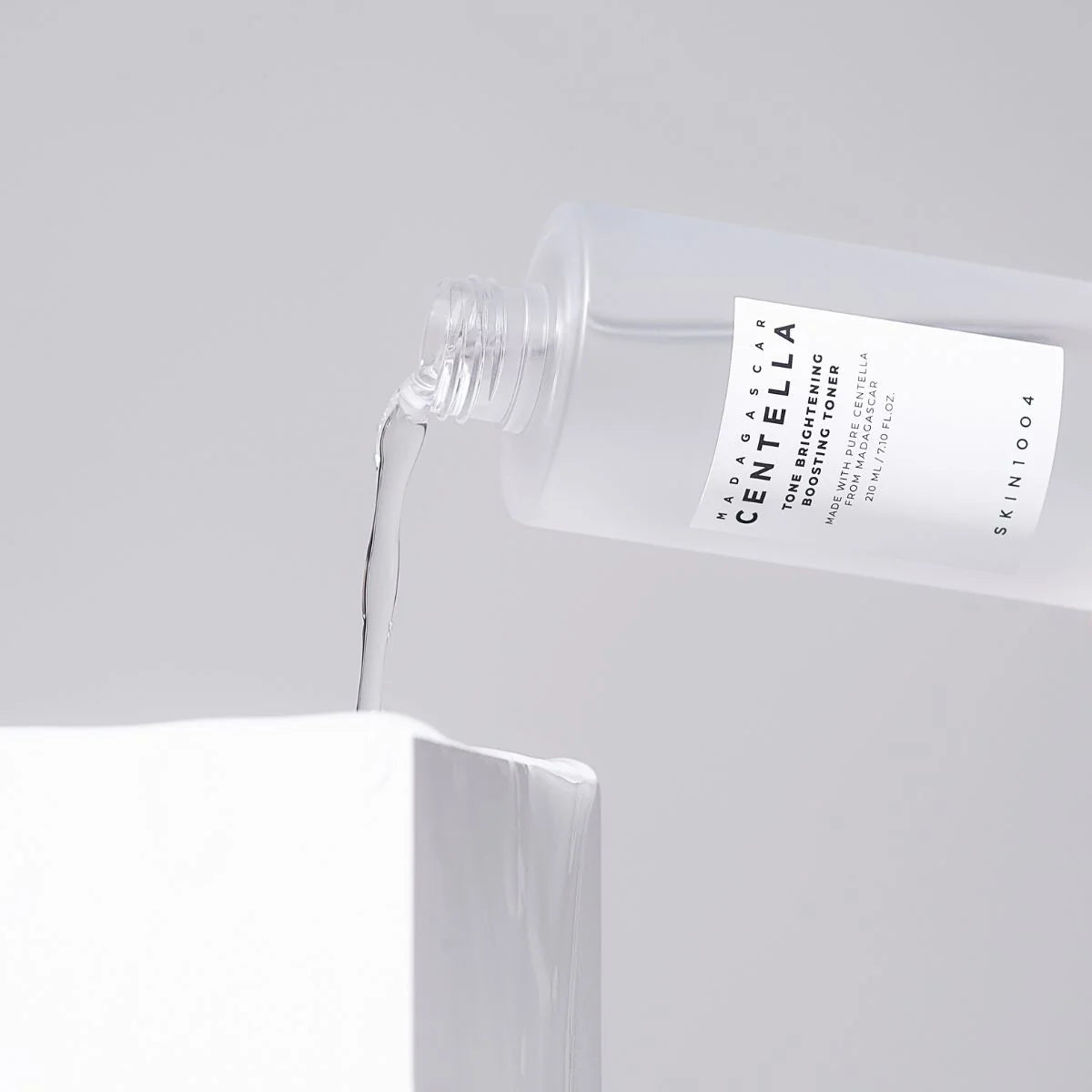 SKIN1004 CENTELLA TONE BRIGHTENING BOOSTIN TÓNER (Tónico Hidratante Unificador de Tono)