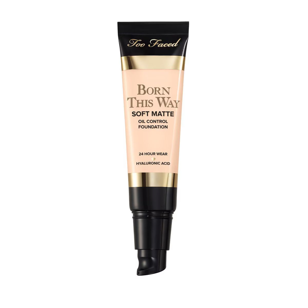 BORN THIS WAY SOFT MATTE (Base de Maquillaje) TOO FACED