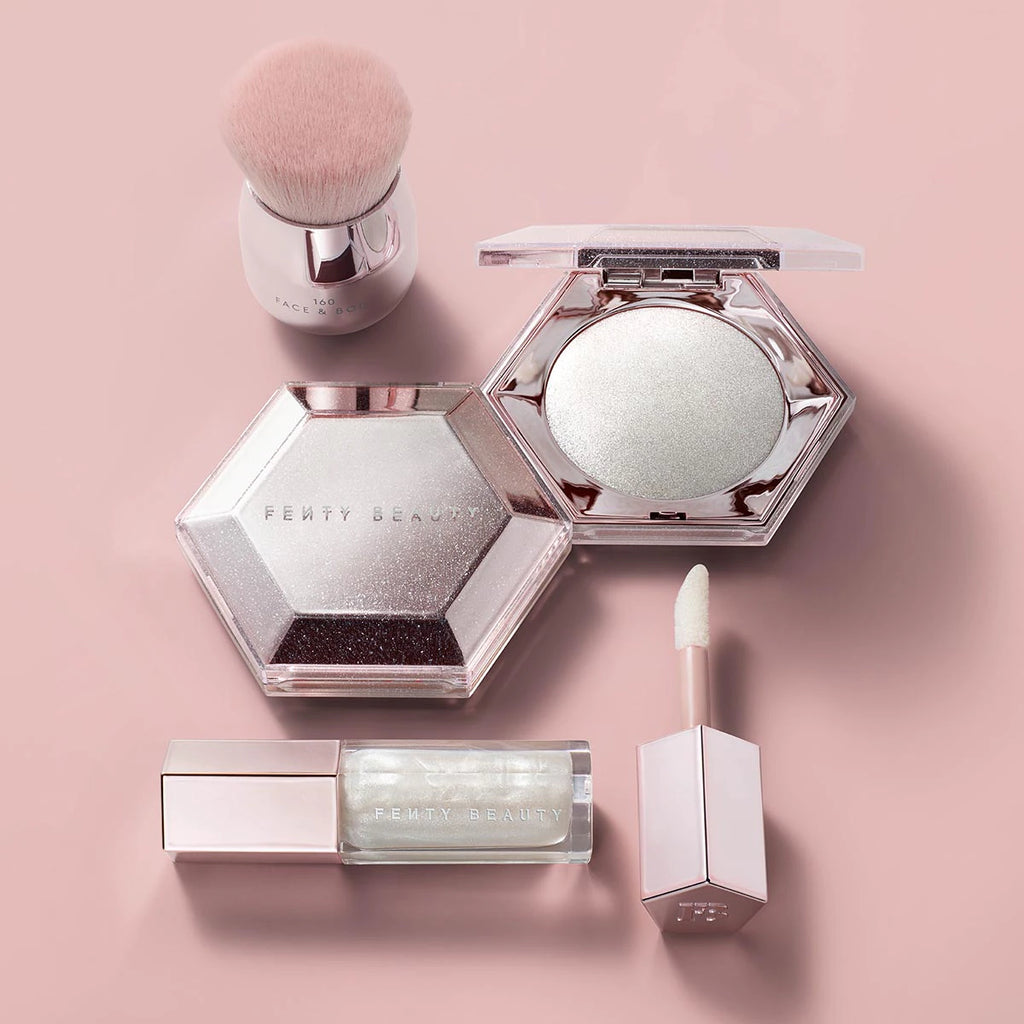 FENTY BEAUTY DIAMOND BOMB (Iluminador Para Rostro)